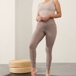 Athleta • Softluxe High Rise Legging 27.5” Size M